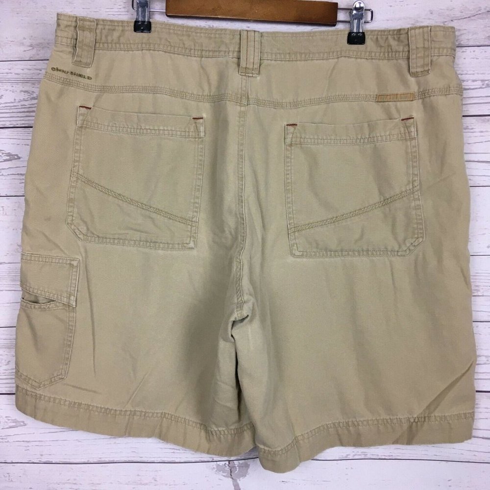 Columbia Mens Granite Cotton Tech Shorts 42‎ 9L Light Brown Omnishield Pockets